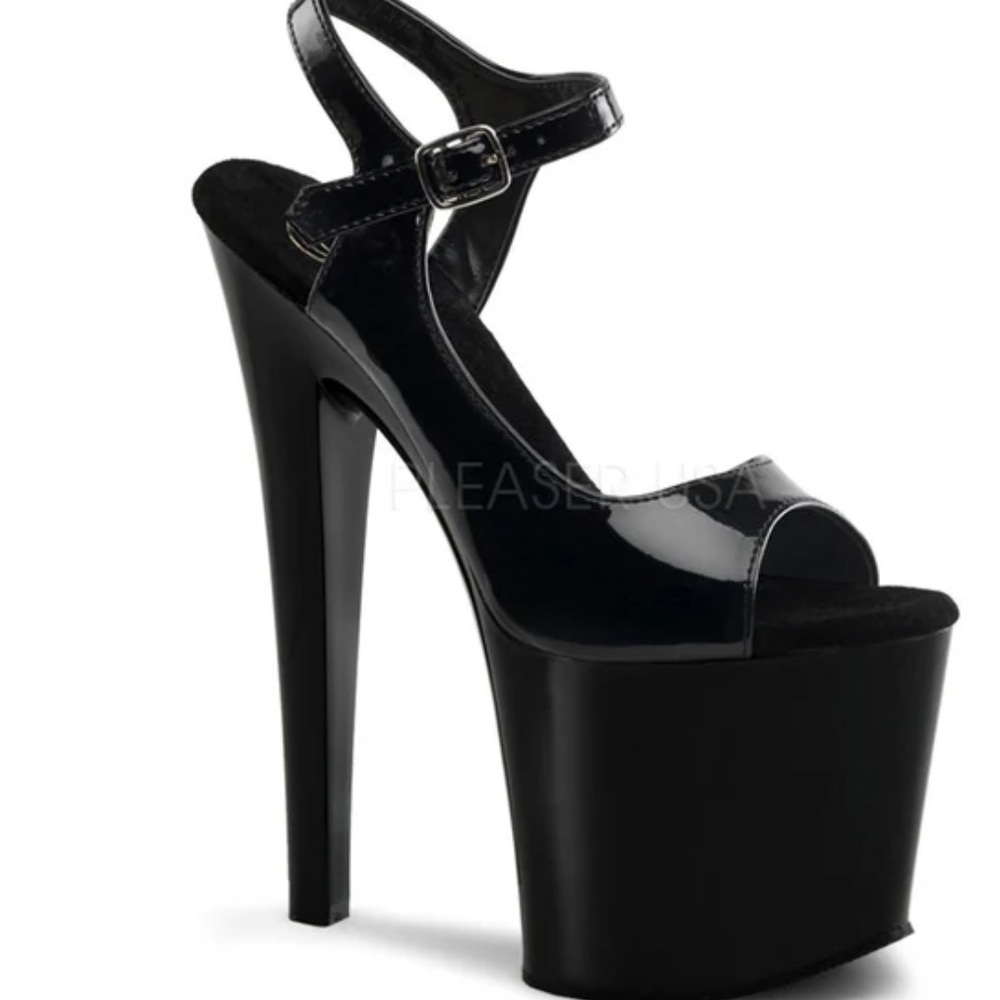Pleasers Taboo 714 Heel Size 7